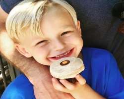 Caden has a sweet tooth and love to eat cupcakes.